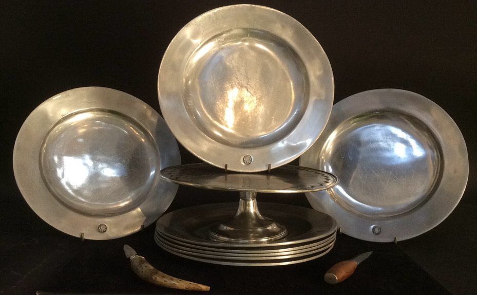 Gothic Style Tableware 11 Piece Lot (1 of 9)