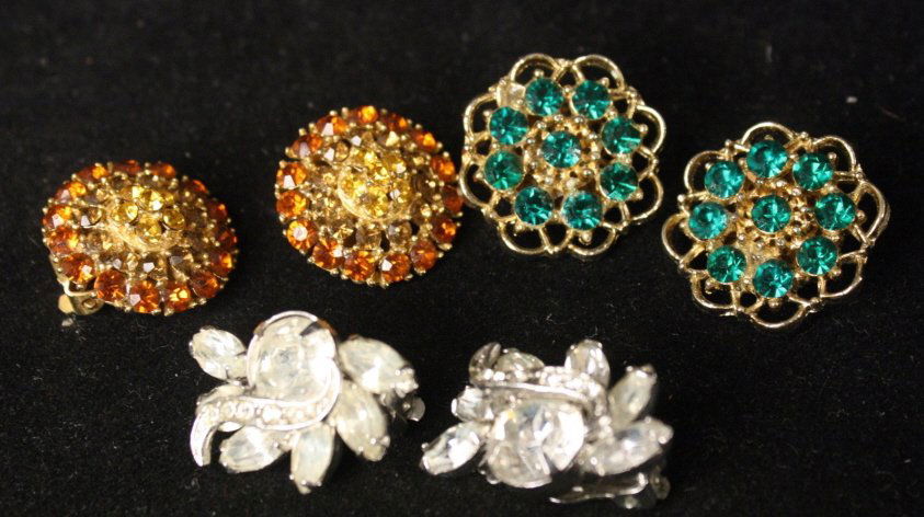 3 Pairs Vintage WEISS Earrings Jewelry Three pairs of (1 of 5)