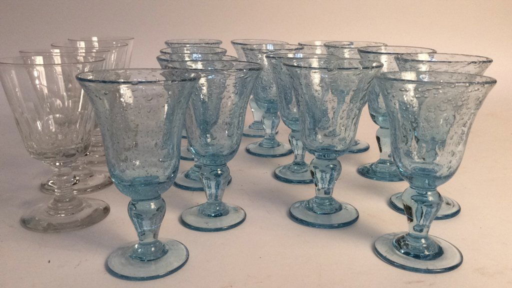 14 blue bubble glass goblets plus 4 clear each measures (1 of 5)
