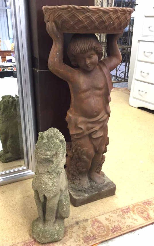 Set of Decorative Garden Accessories One one cherub (1 of 5)