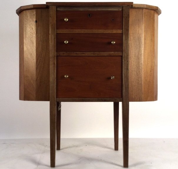 Vintage Sewing Table with Three Drawers Vintage sowing (1 of 6)