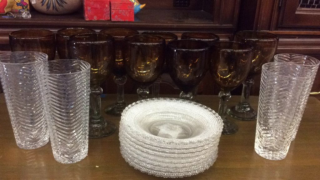 Group 10 Carmel colored water goblets, cut glass (1 of 9)