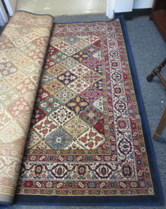 Oriental Carpet or area rug (1 of 4)