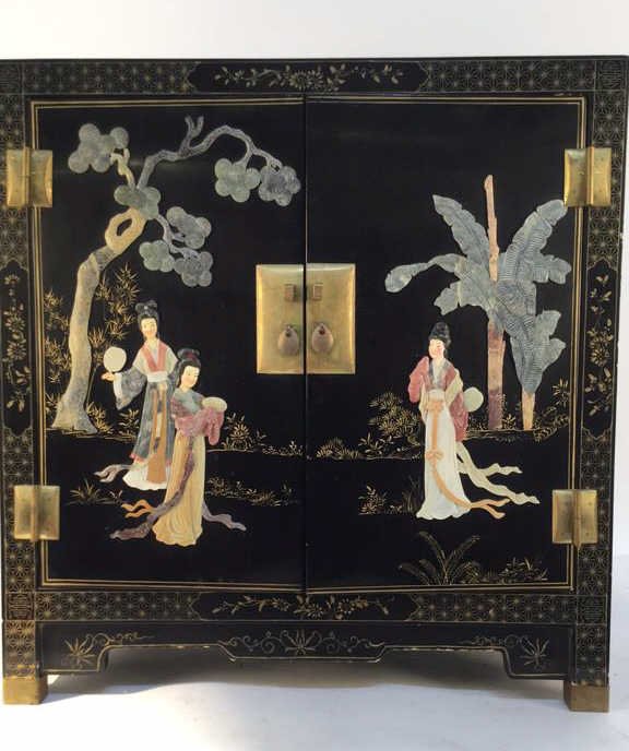 Asian chest with two doors (1 of 8)