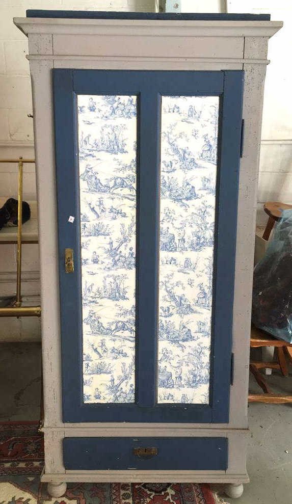 Vintage Armoire with Toille and Skeleton Key (1 of 7)