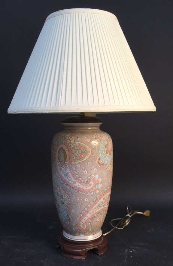 Decorative Ceramic Lamp (1 of 5)