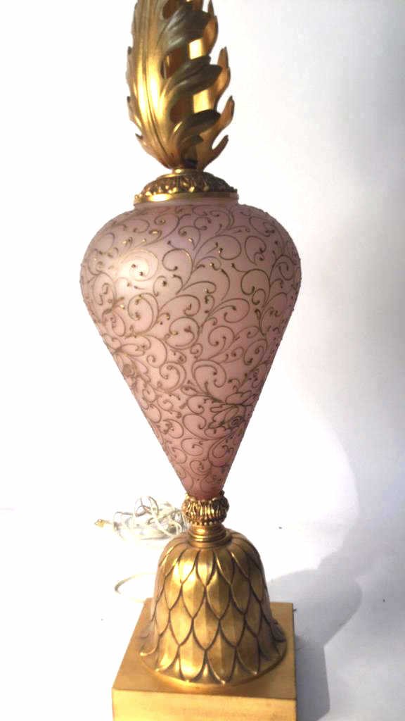 Vintage Decorative Table Lamp with Feathered Stem (1 of 7)