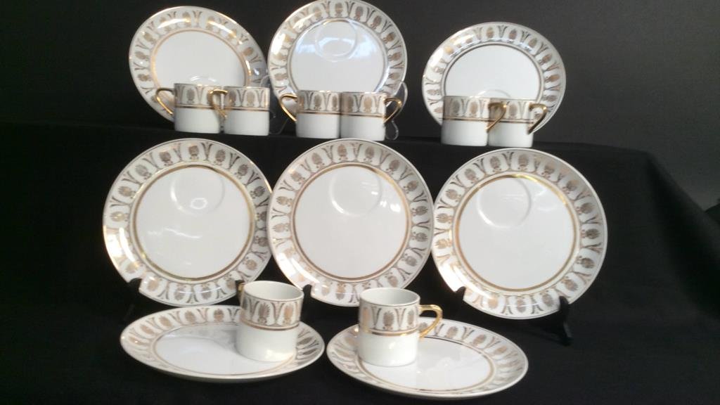 ARNARI 5TH Ave Hand Painted Porcelain: hand painted with gold 8 dinner plates with 8 coffee cups. Plates measures 9.5 inches diameter . Each marked