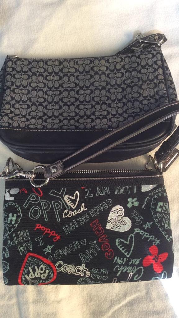 2 Coach bags wristlets (1 of 9)