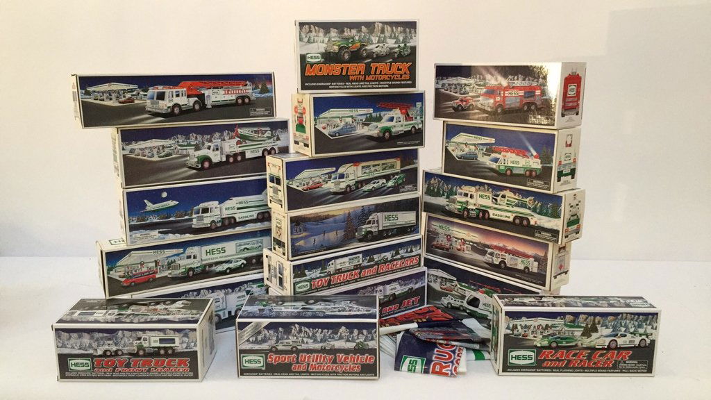 19 Vintage HESS Trucks in Orig Boxes (1 of 5)
