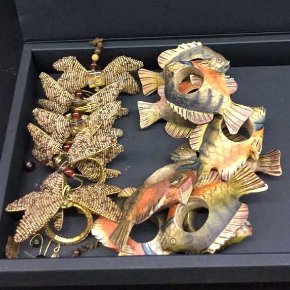 18 Napkin Holders (1 of 5)