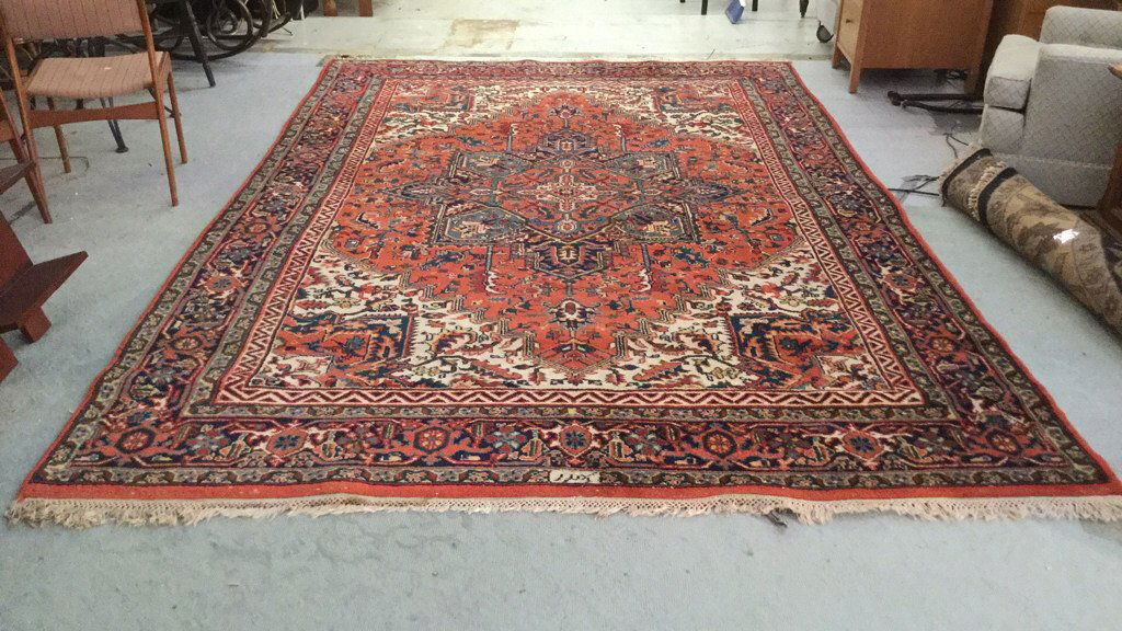 Vibrant Oriental Carpet (1 of 6)