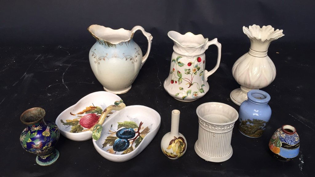 Group all Decorative Table Articles (1 of 9)