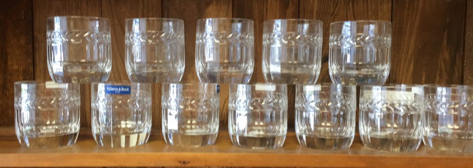 Villeroy & Boch Tumbler Glasses 12: Band of herring Bone design 4 inches high 3 1/4 inches wide. Half are unused with original stickers.