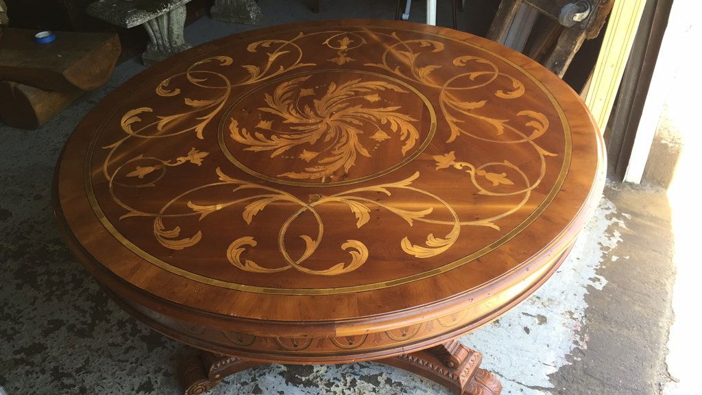 SAFAVIEH Organic Inlay Design Pedestal Table (1 of 10)