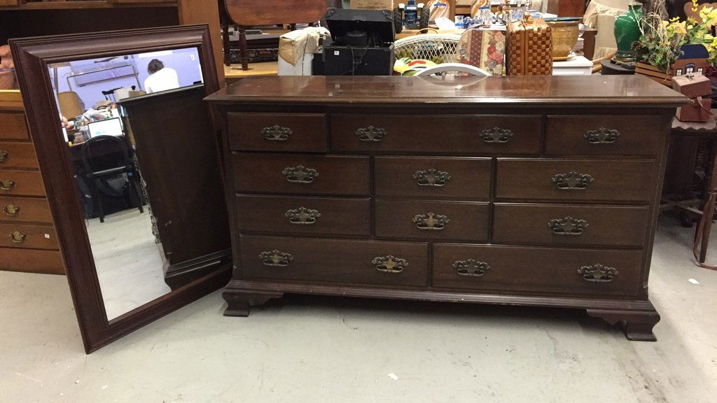 Vintage 11 Drawer Colonial Dresser Mirror (1 of 7)