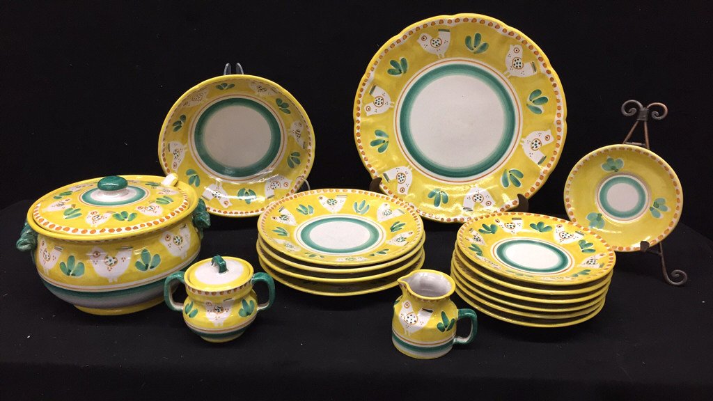 Partial Set Ceramic Dinner Plates from Italy (1 of 10)