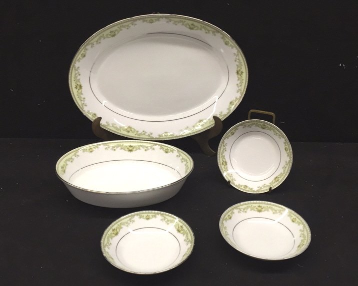 NORITAKE RALEIGH Serving Pieces (1 of 4)