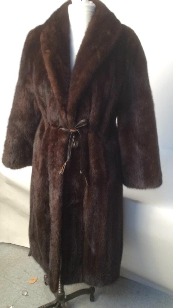 Ladies custom luscious mink coat (1 of 9)
