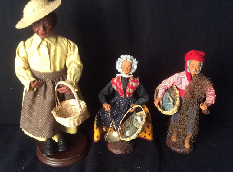 Set of 3 Villager Dolls Jac (1 of 10)