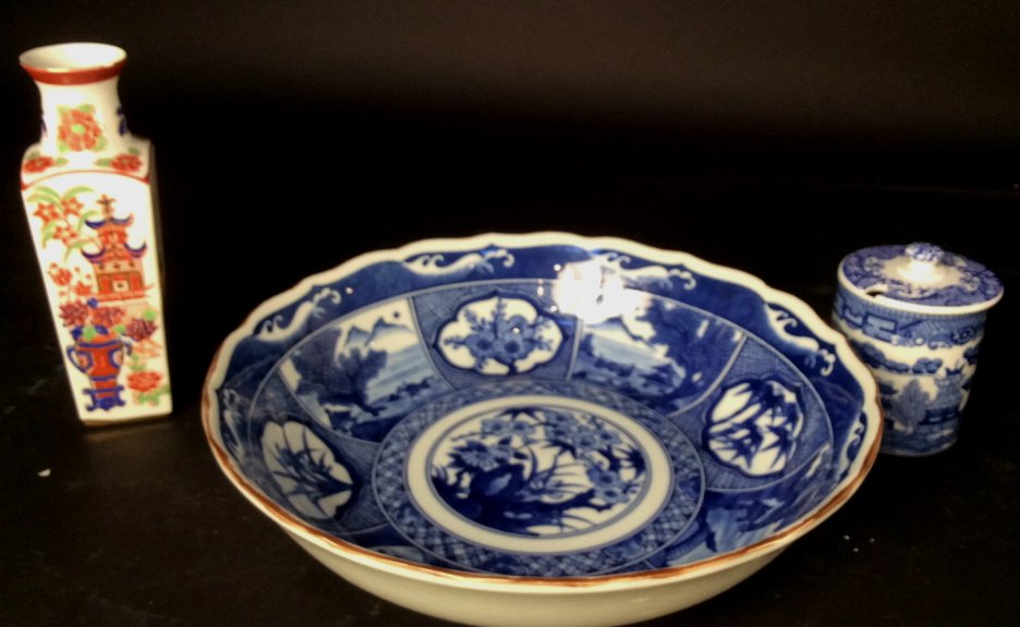 Hand painted group Asian Porcelain (1 of 9)