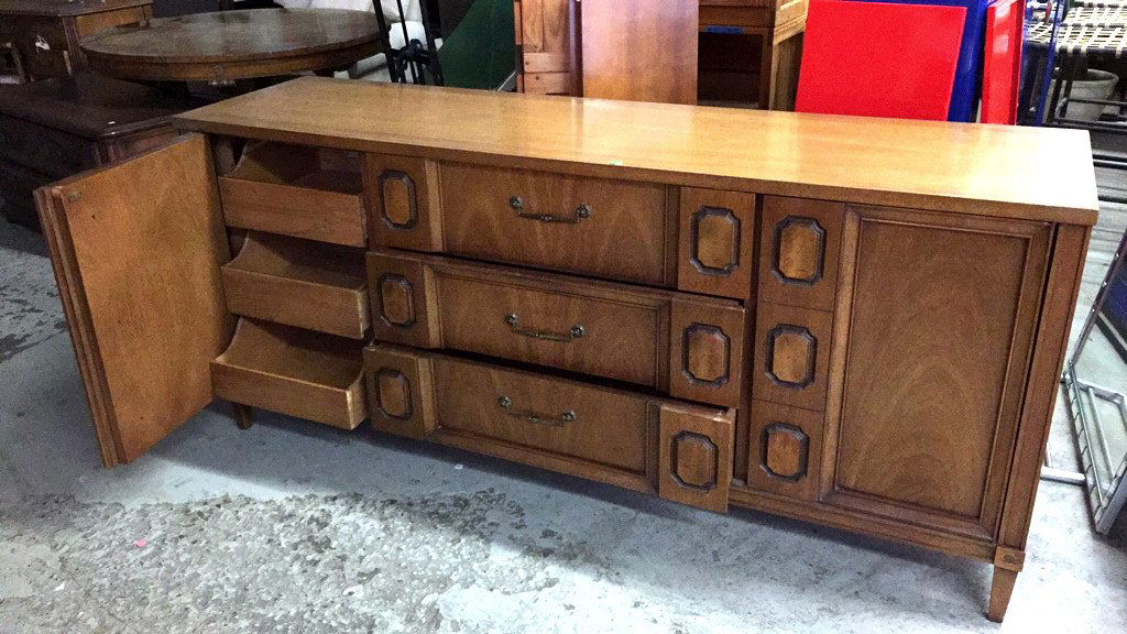 Vintage Storage Console or Chest (1 of 7)