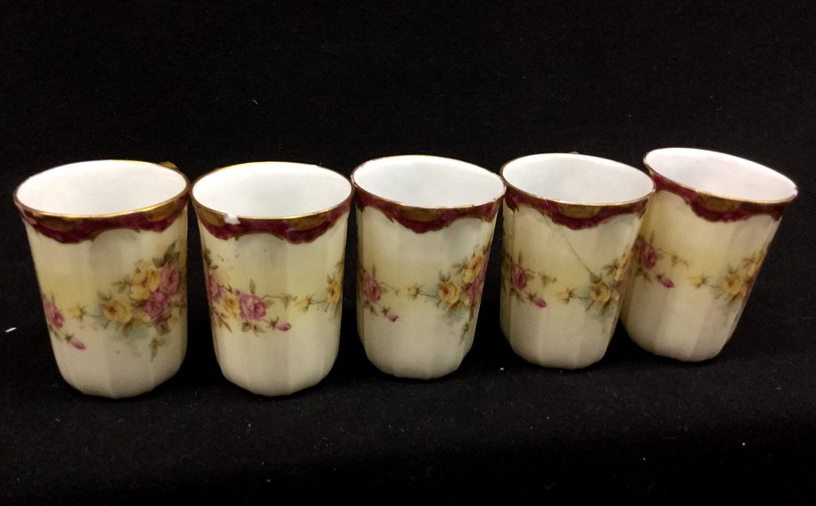 6 Piece Limoges Group lot Tea Cups And Plate: 5 Decorative Tea cups (small chip in one cup)measure 3x2, one plate (small chip in plate )measures 10 inches