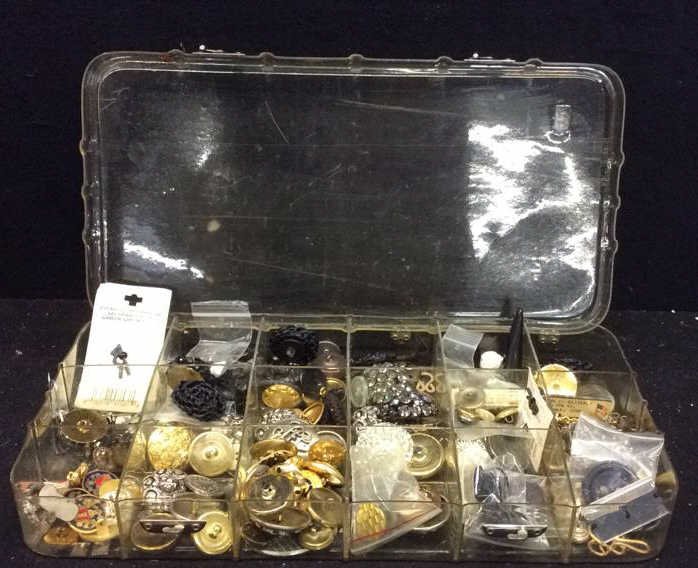 Group Lot of 30+ Buttons (1 of 3)