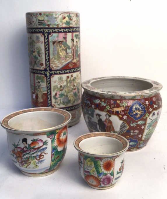 Set of 4 Asian Style Planters (1 of 10)