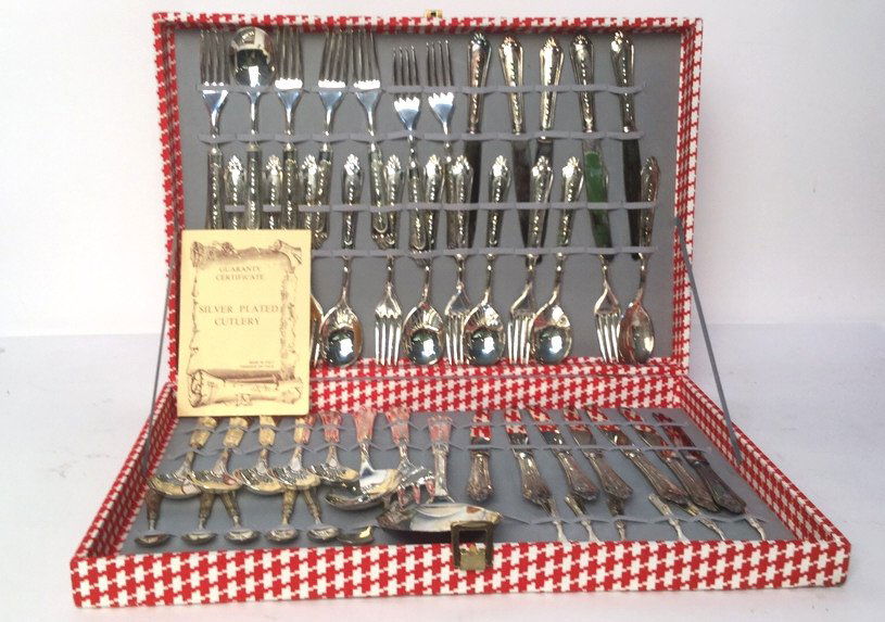 LBL Silver-plate Silverware set of 51 (1 of 7)