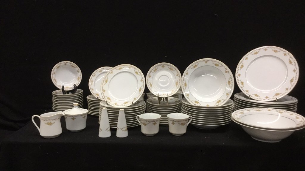 98 Piece Four Crown China Cheltenham Set (1 of 6)
