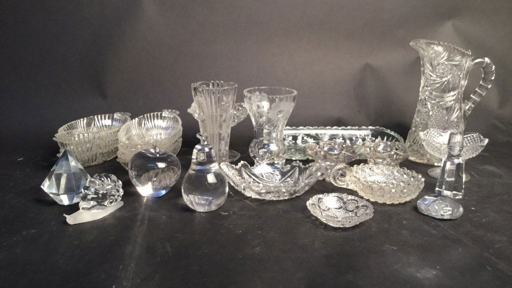 Large Group of Crystal Table Articles. (1 of 6)