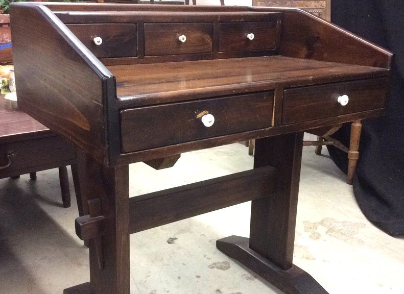 Vintage Colonial Pine Desk (1 of 8)