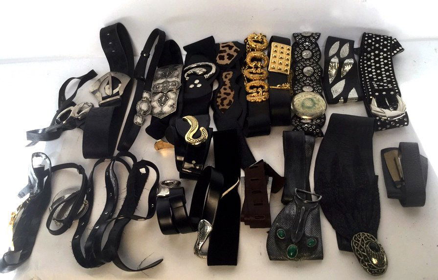 21 Piece Group Lot of Vintage Belts (1 of 5)