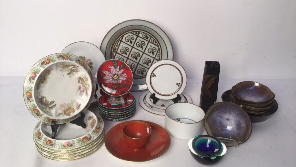 Group lot of Decorative Plates and Bowls (1 of 8)