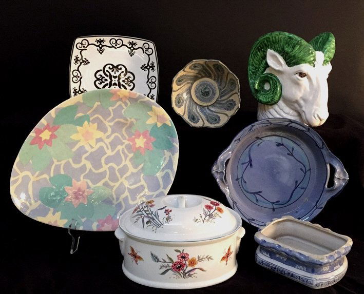 Group Lot Seven Decorative Ceramics (1 of 10)