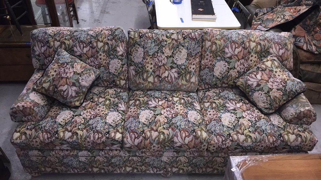 Ethan Allen Sofa (1 of 6)