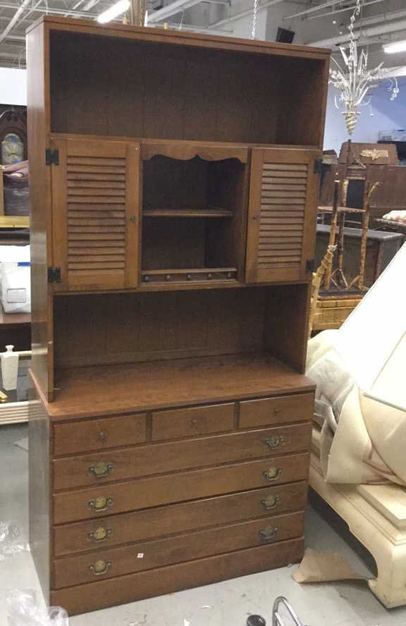 Ethan Allen Chest of Drawers with Hutch (1 of 7)