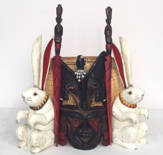 Group Lot 6 Tribal Items (1 of 9)