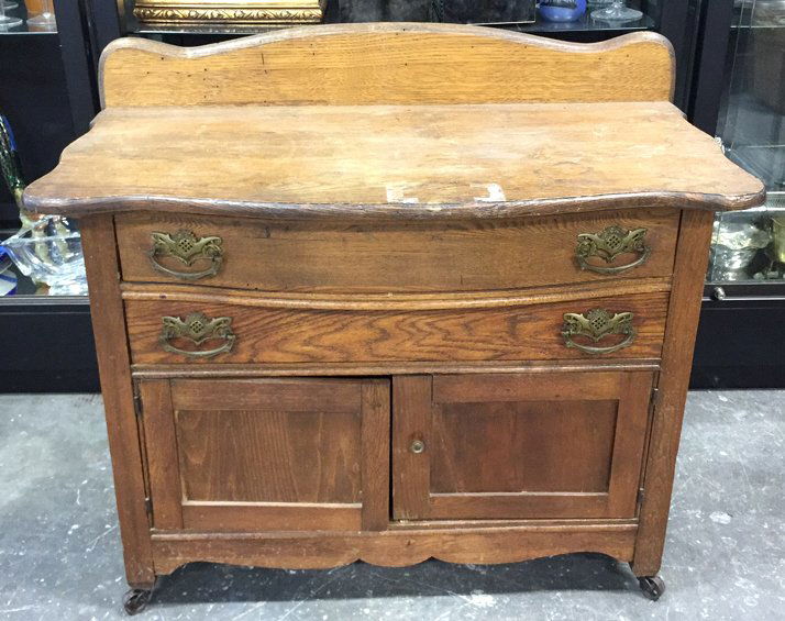 Antique Oak End Table on Casters (1 of 9)
