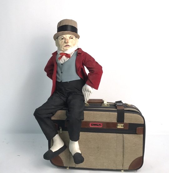 Vintage OSCAR DE LA RENTA Bag w Folk Art (1 of 9)