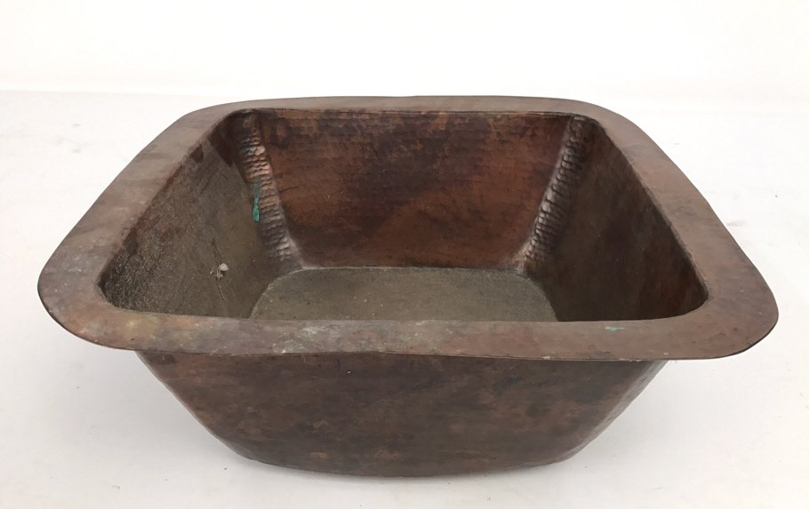 Vintage Hammered Copper Sink (1 of 9)