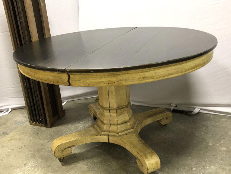 Vintage Round Pedestal Table Distressed (1 of 7)