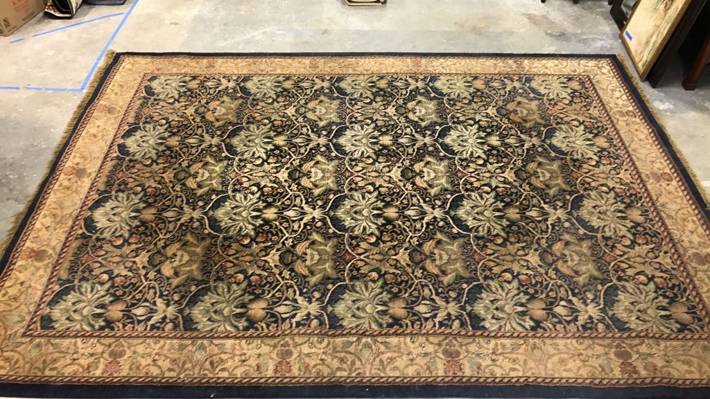 ANTIQUE TREASURES 100% Heat Set Olefin Rug (1 of 8)