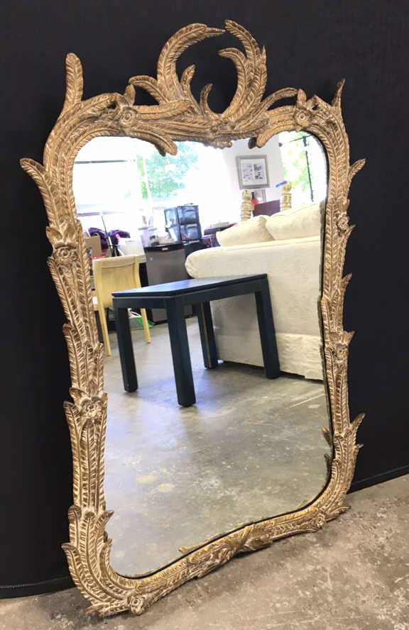 DECORATIVE ARTS INC NY Vintage Mirror (1 of 8)