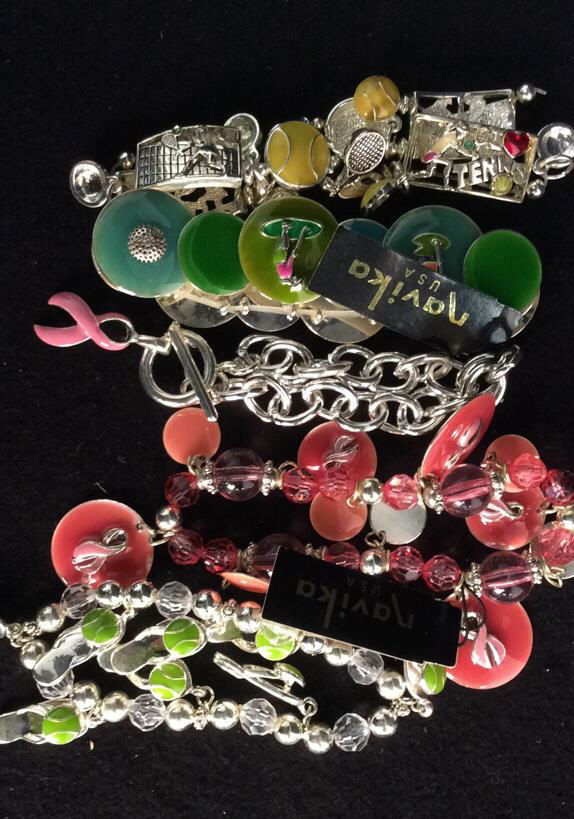 5 NEW Theme Charm Bracelets (1 of 7)