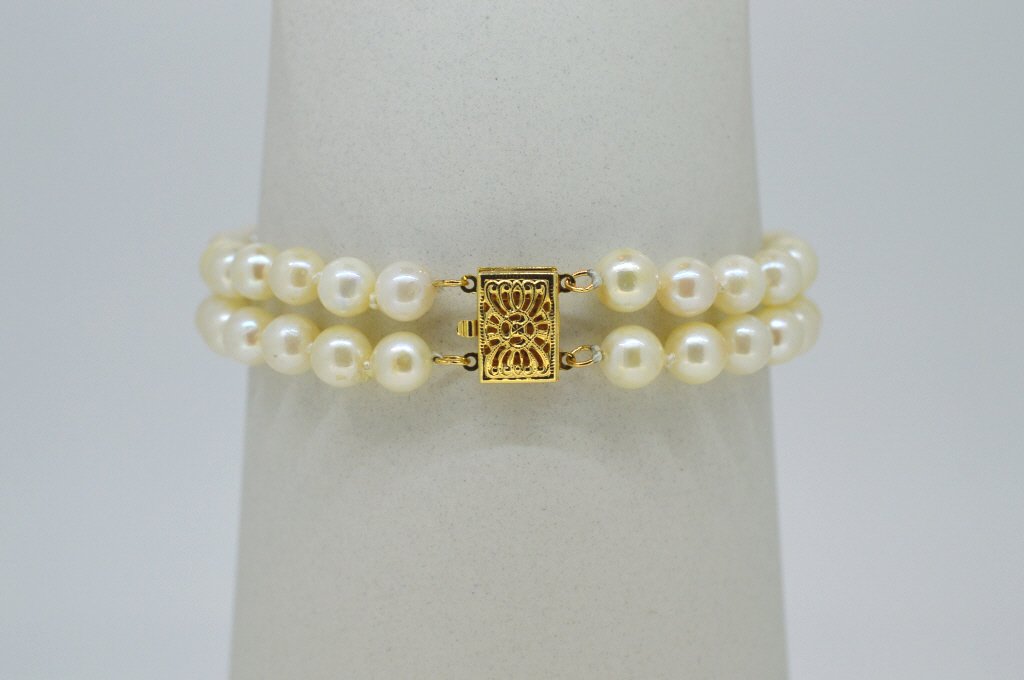 Pearl Bracelet Decorative 14K Gold Filigree Clasp (1 of 1)
