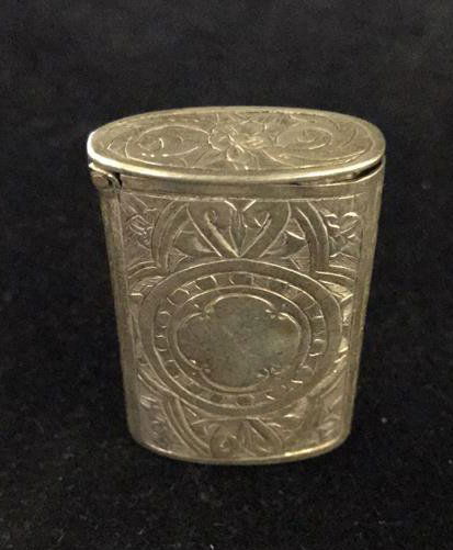 Vintage Etched Sterling Pill Box (1 of 6)