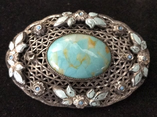 Vintage Silver Latrice Work Pin: Vintage Silver Latrice Work Pin, unmarked, painted enamel, total weight 21.8g, measures in inches 2.25x1.5