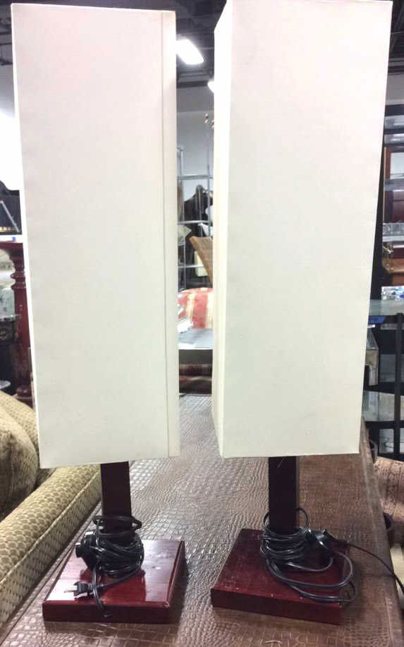 Pair Mid Century Style Mod Lamps (1 of 8)